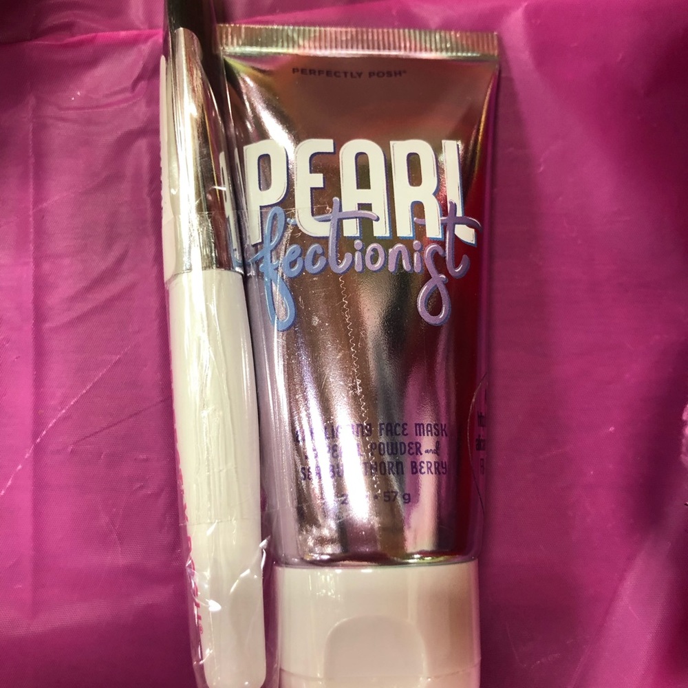 Pearlfectionist Face Mask